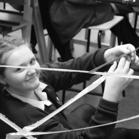 Cluas le hÉisteacht (c) Maree Hensey