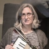 Ruti Lachs and her trusty accordion_edit